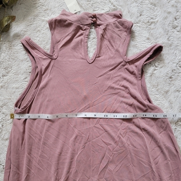 Francescas Alya Cold Shoulder Dusty Pink High Collar Cutout VNeck Dress NWT - Picture 9 of 11